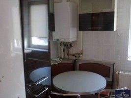 apartament-3-camere-confort-2a-decomandat-in-ploiesti-zona-vest-dinu-10